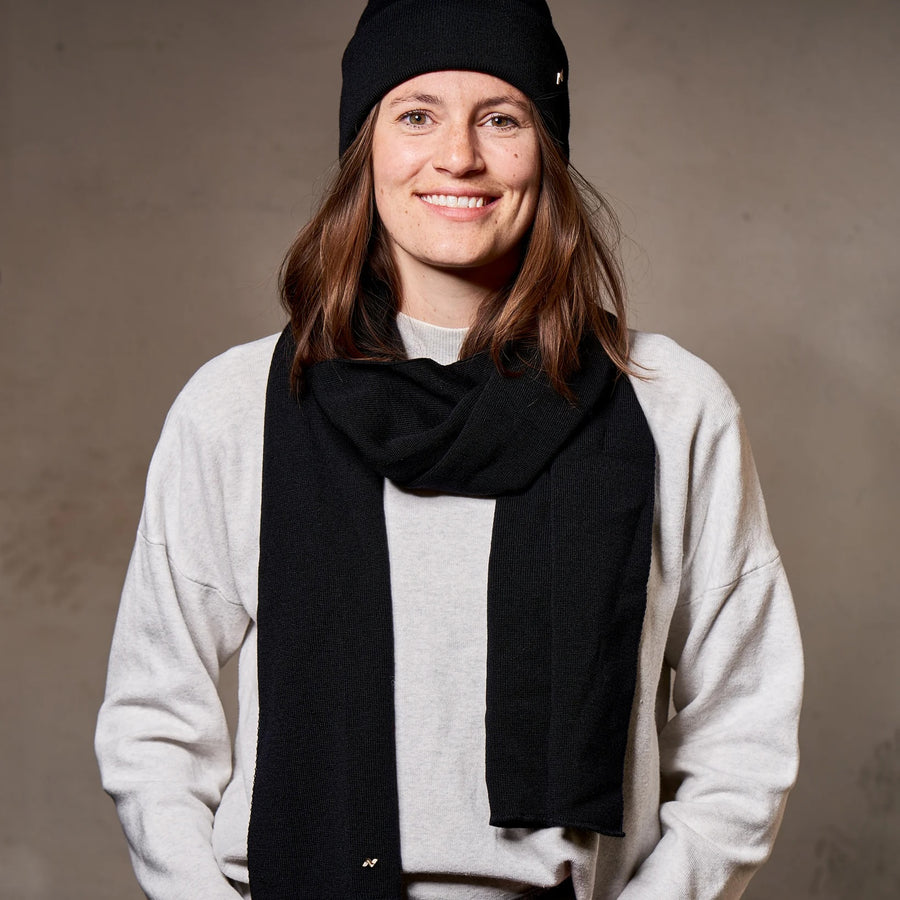 Merino Beanie & Schal Set in schwarz