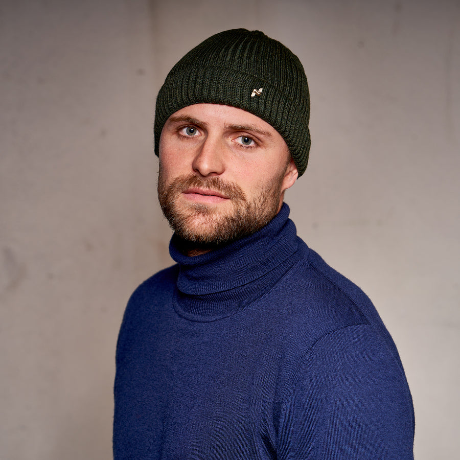 Merino Strickmütze in olivgrün